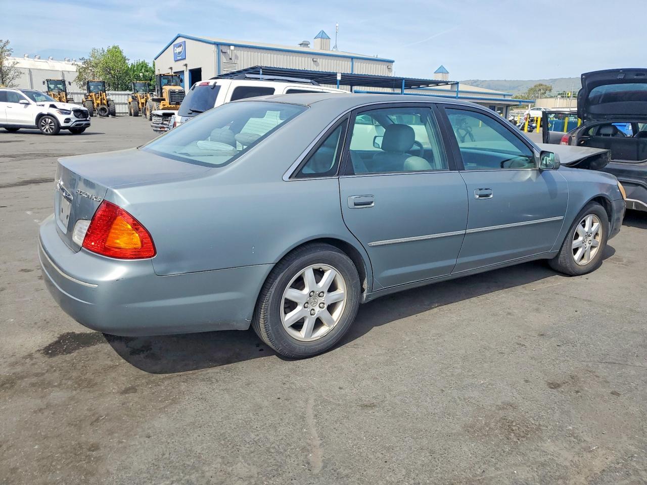 2001 Toyota Avalon Xls - Фото 3