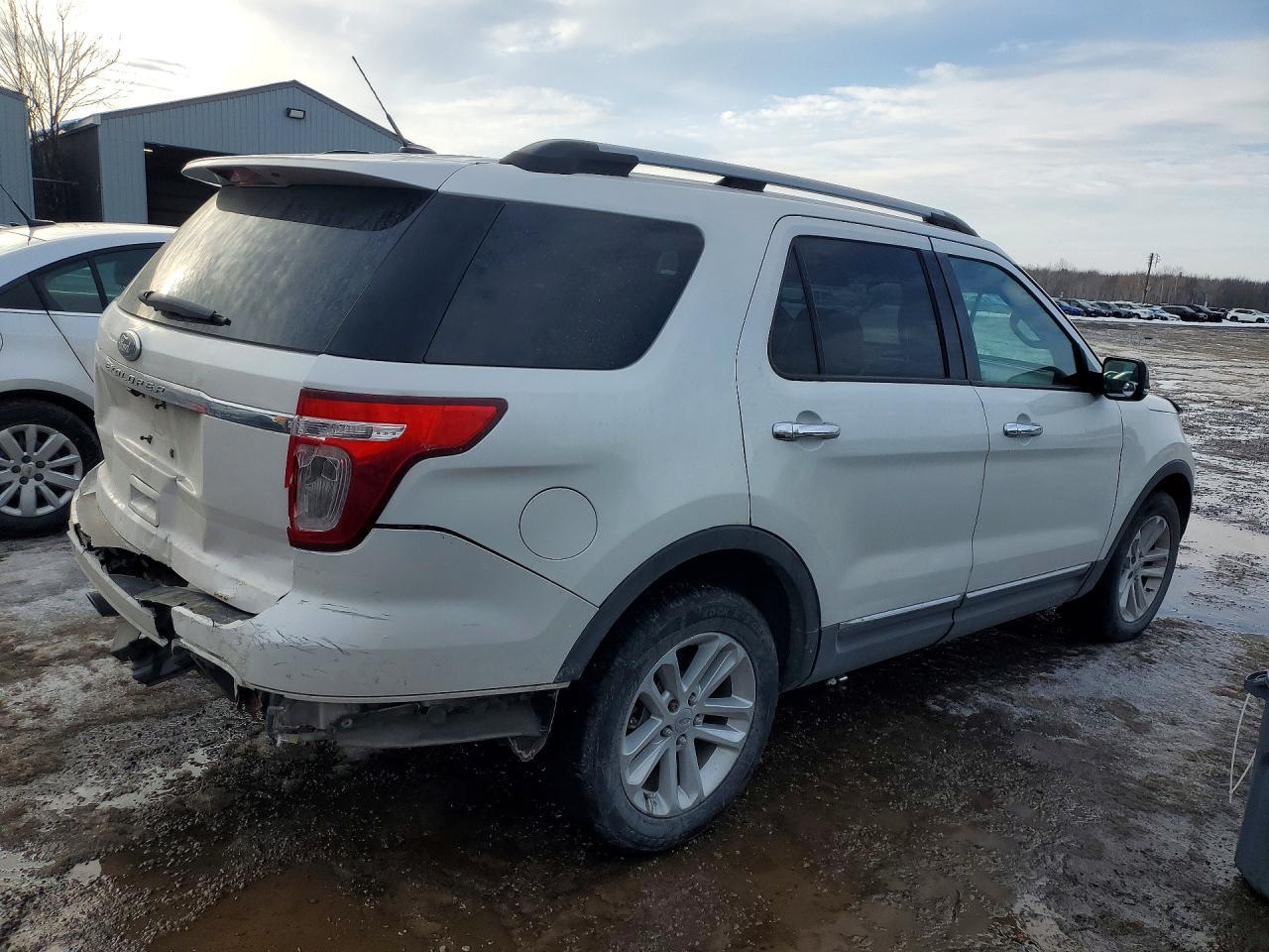 2011 Ford Explorer Xlt - Фото 3