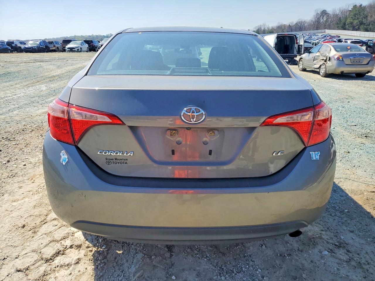 2017 Toyota Corolla Le - Фото 6