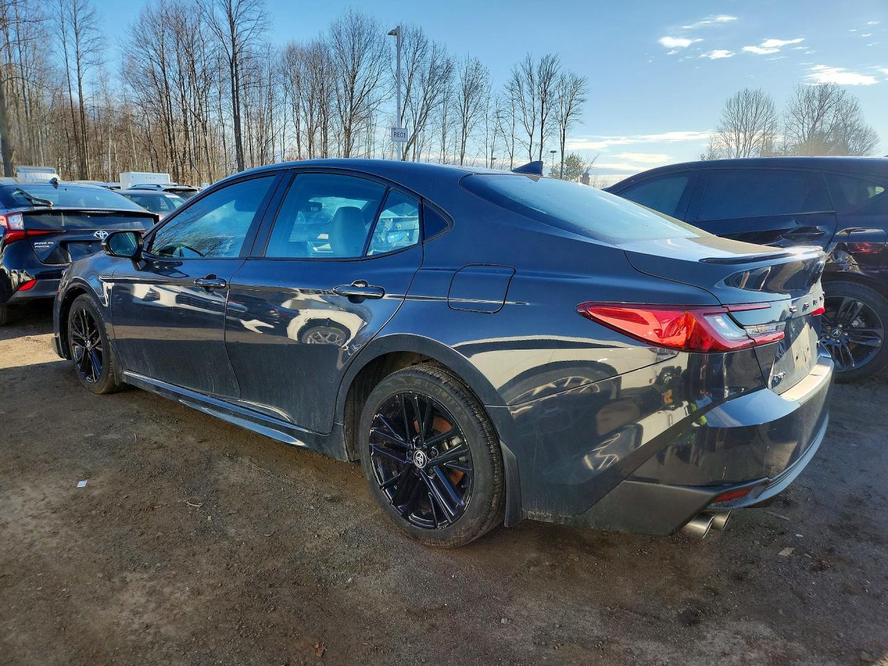 2025 Toyota Camry Se - Image 2