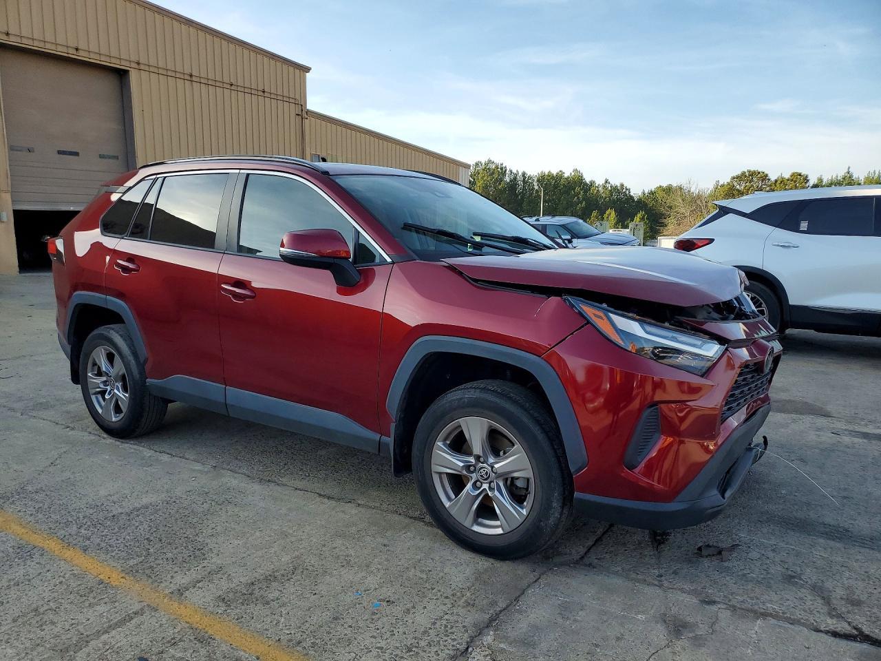 2022 Toyota Rav4 Xle - Image 4