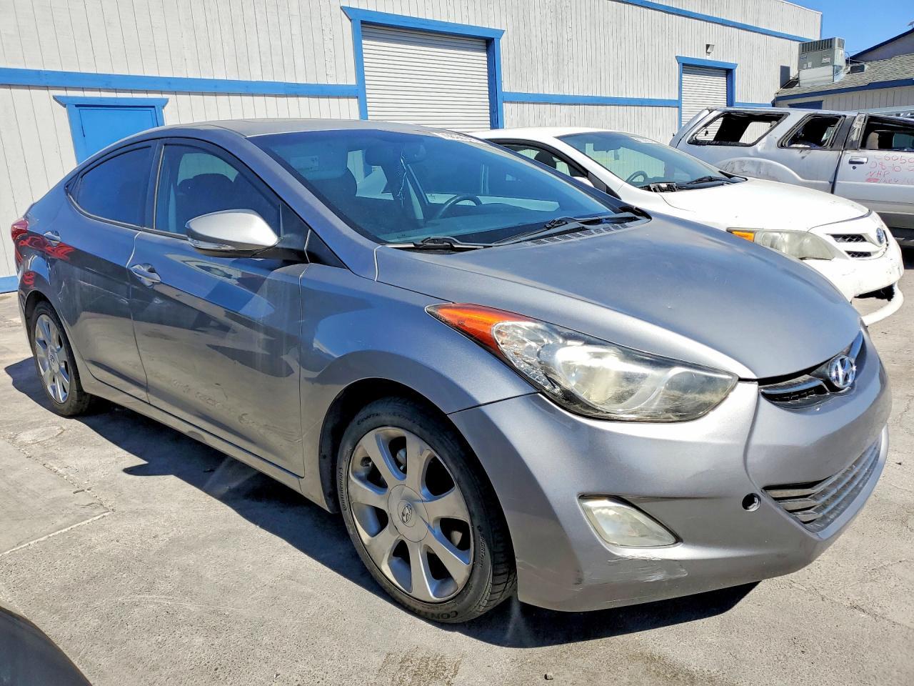 2012 Hyundai Elantra Limited - Фото 4