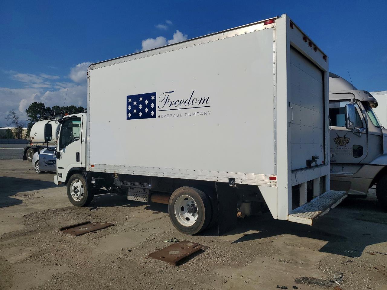 2024 Isuzu Npr Hd - Фото 2