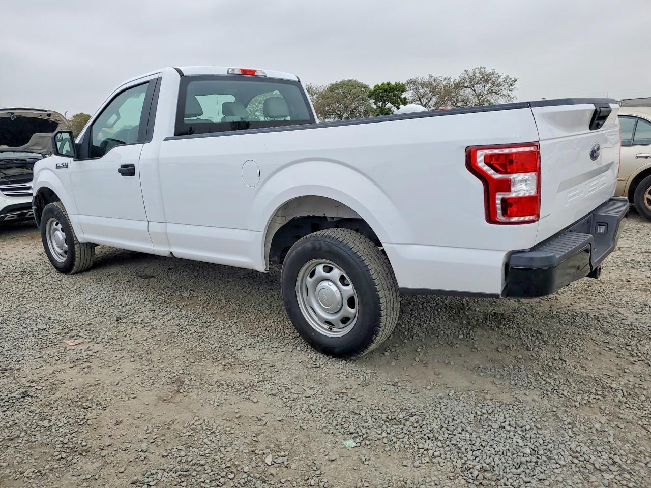 2019 Ford F150 - Фото 2