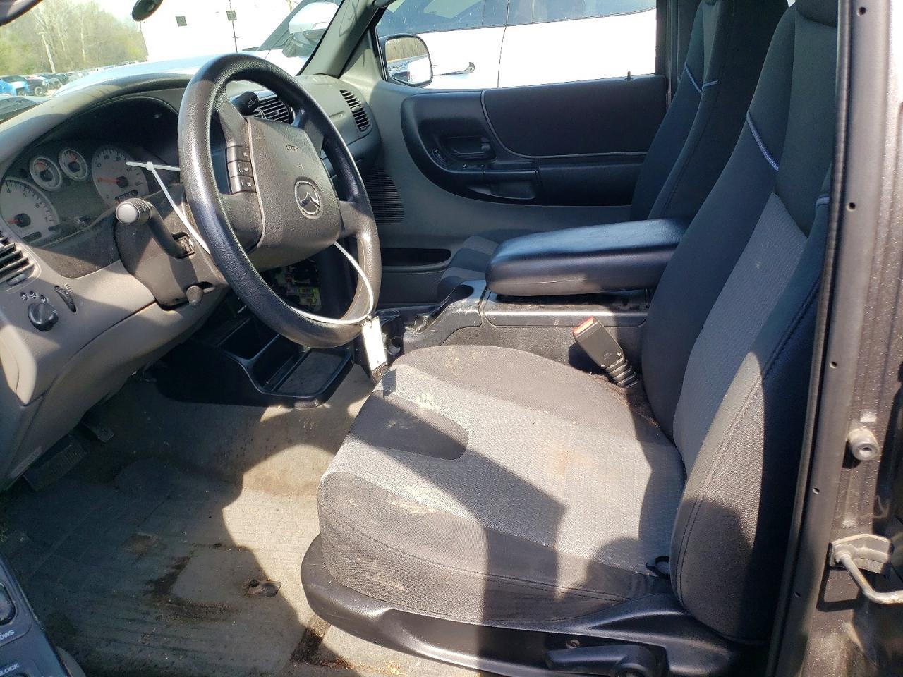 2005 Mazda B3000 Cab Plus - Фото 7