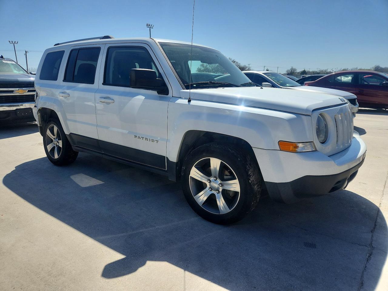 2016 Jeep Patriot Latitude - Фото 4