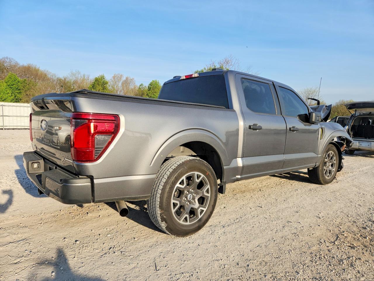 2024 Ford F150 Stx - Фото 3