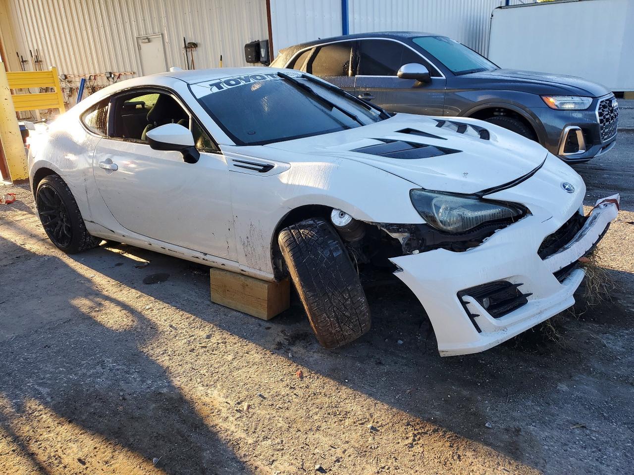 2017 Subaru Brz 2.0 Premium - Фото 4