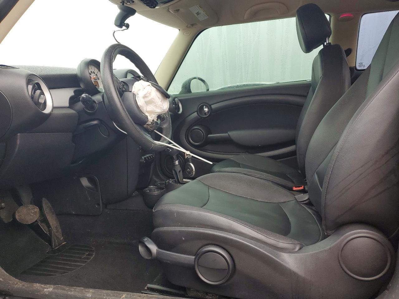2013 Mini Cooper - Image 7