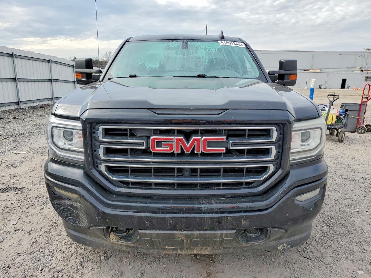 2017 GMC Sierra K1500 - Image 5