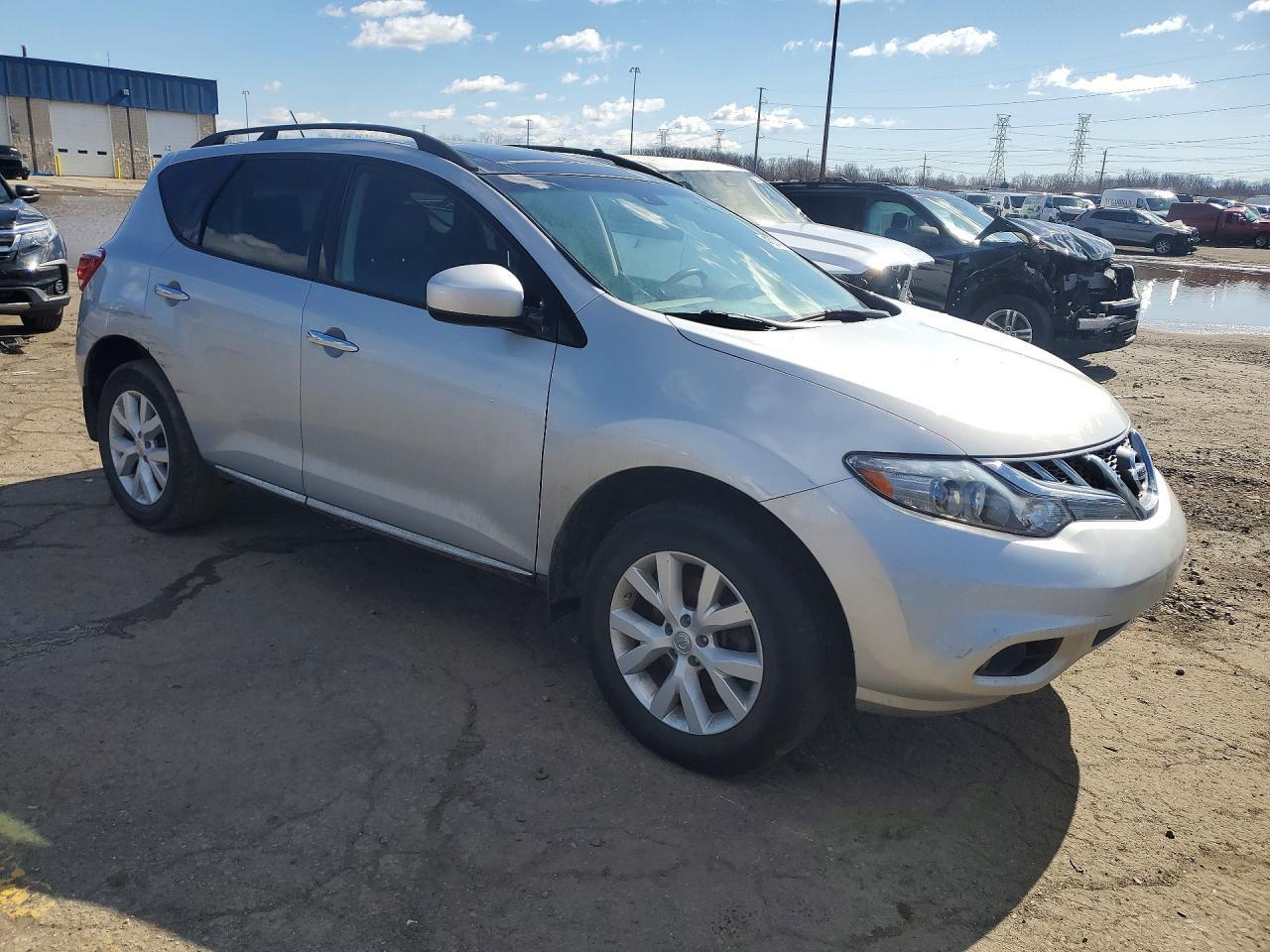 2011 Nissan Murano S - Фото 4