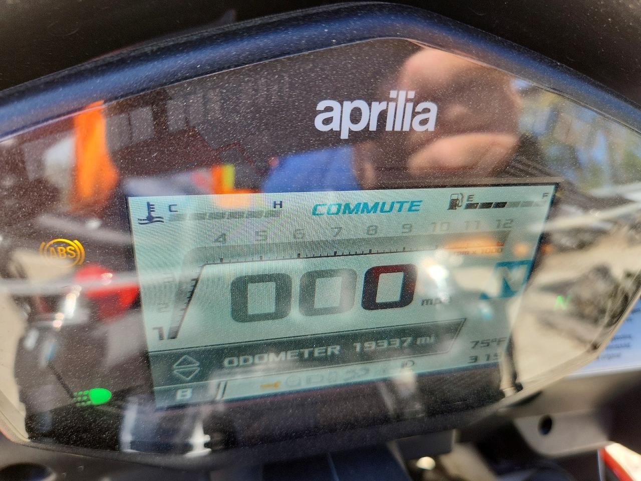 2023 Aprilia Tuono 660 Factory - Image 7