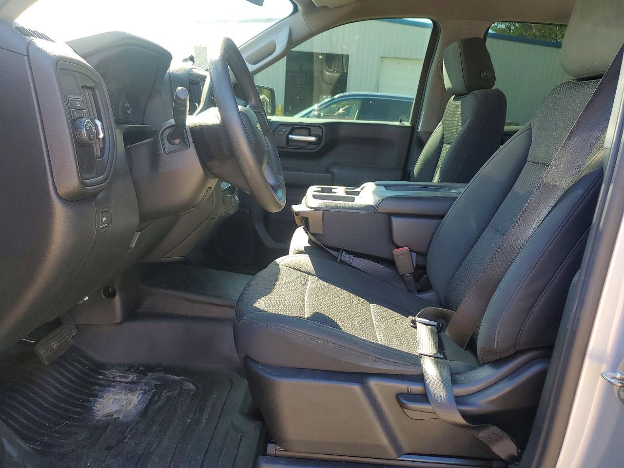 2020 Chevrolet Silverado C1500 - Фото 7