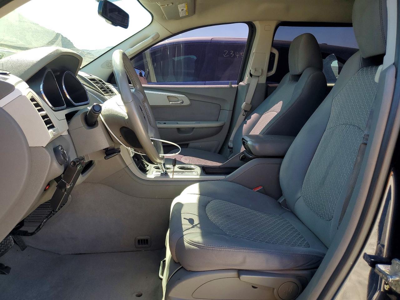2011 Chevrolet Traverse Ls - Image 7