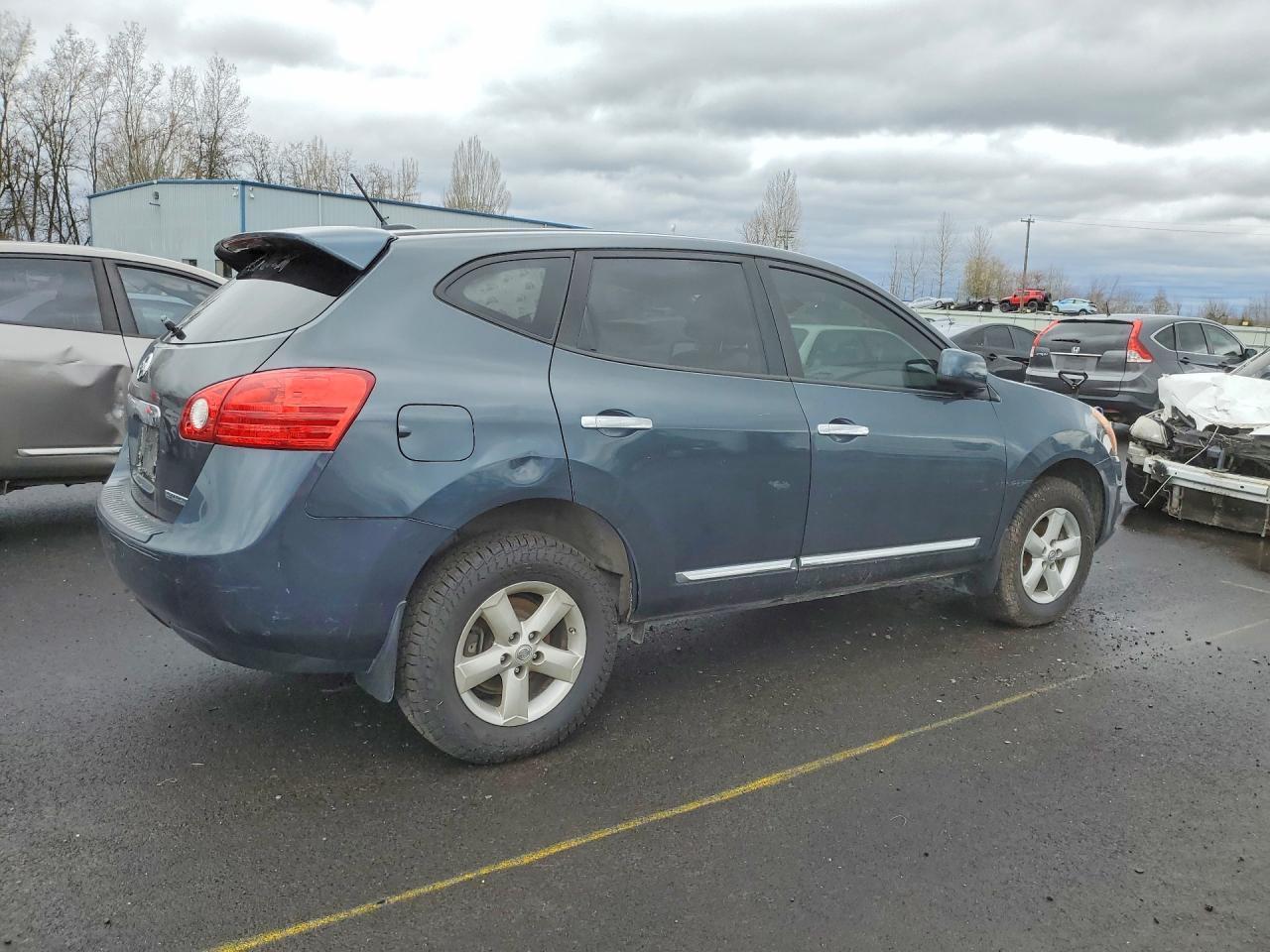 2013 Nissan Rogue S - Фото 3