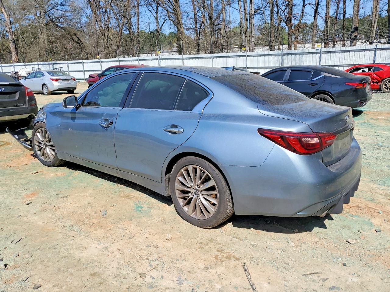 2019 Infiniti Q50 3.0T Luxe - Image 2