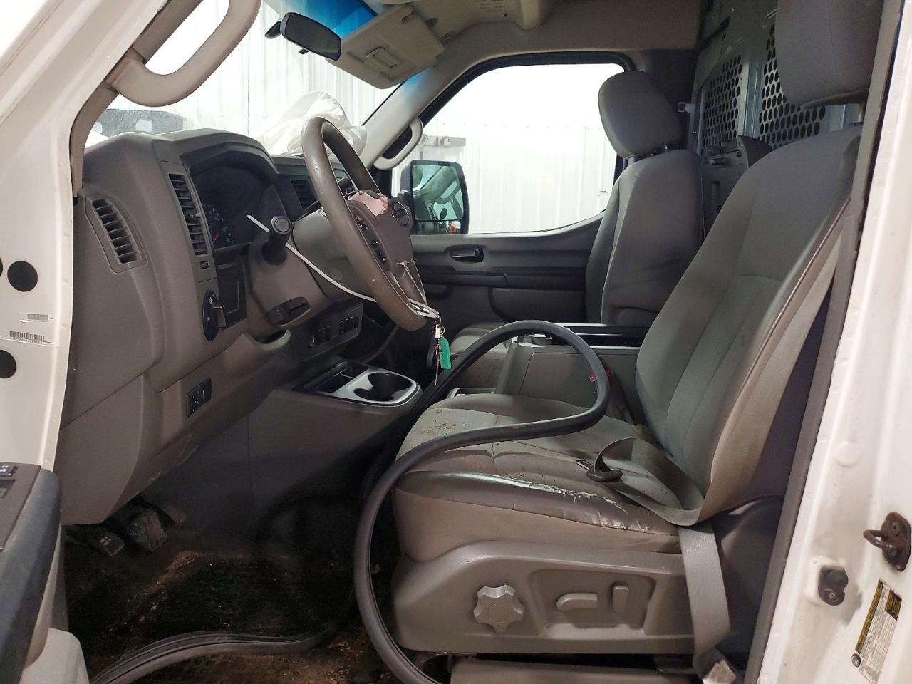 2012 Nissan Nv 2500 Hd S - Image 7