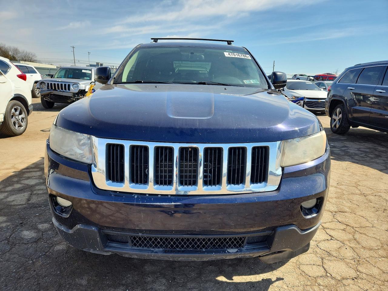 2011 Jeep Grand Cherokee Laredo - Фото 5