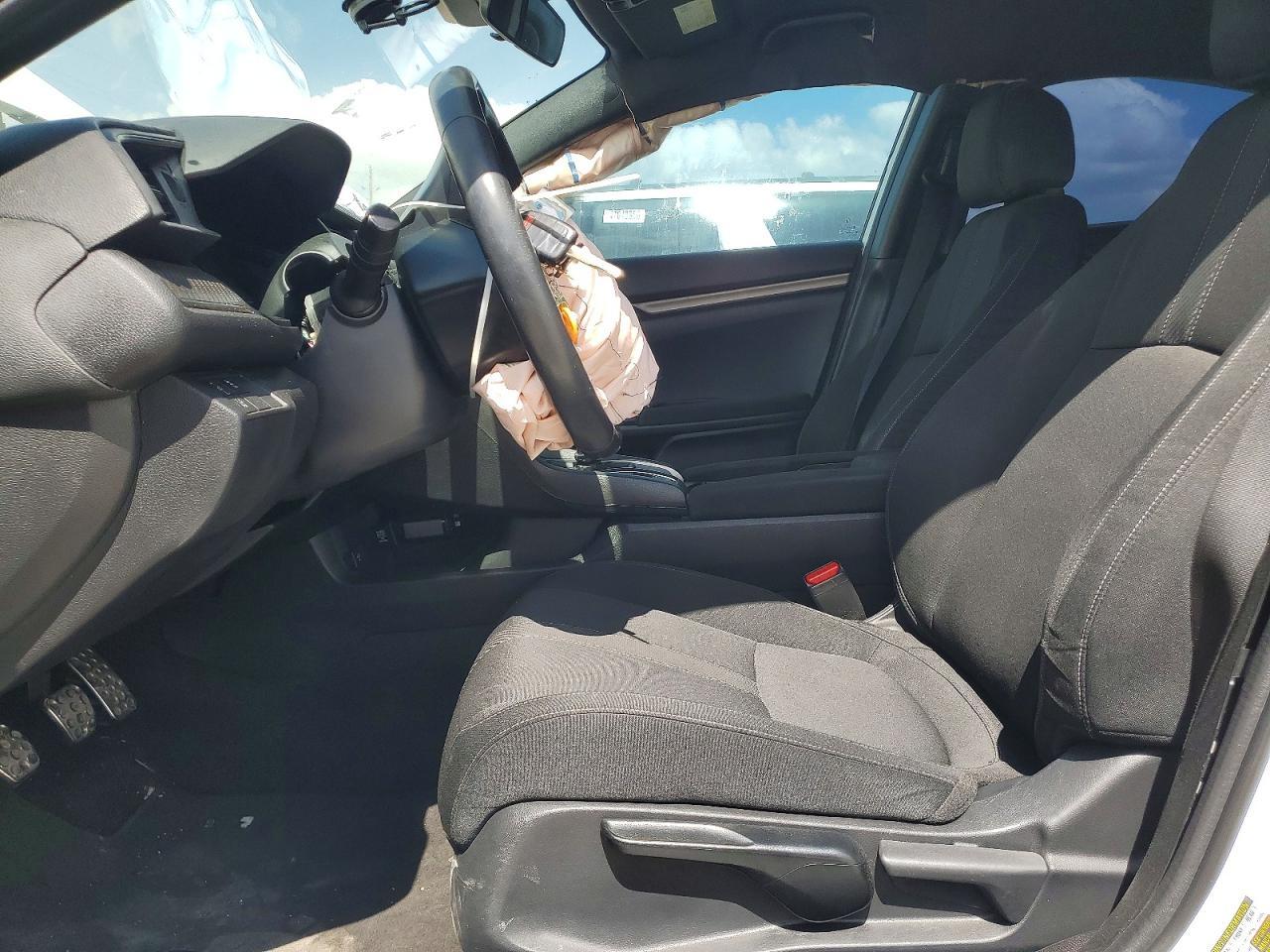 2019 Honda Civic Sport - Фото 7