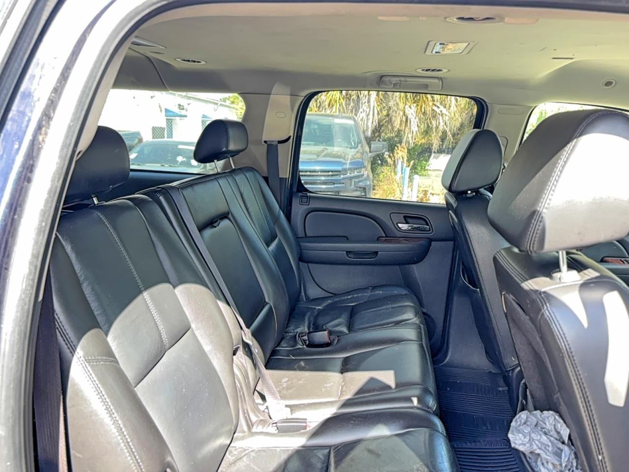 2007 Chevrolet Suburban K1500 - Фото 6