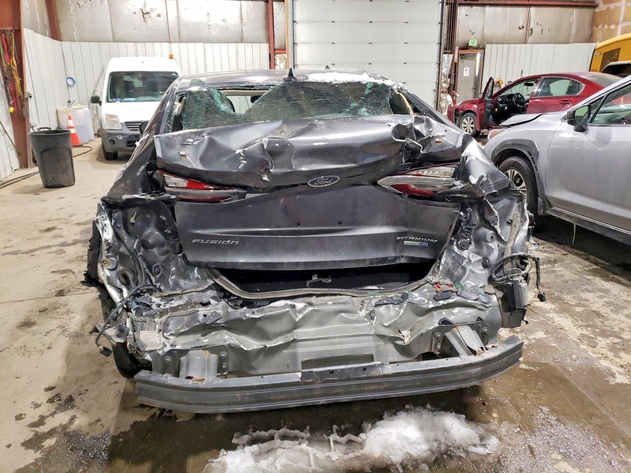 2020 Ford Fusion Titanium - Фото 6