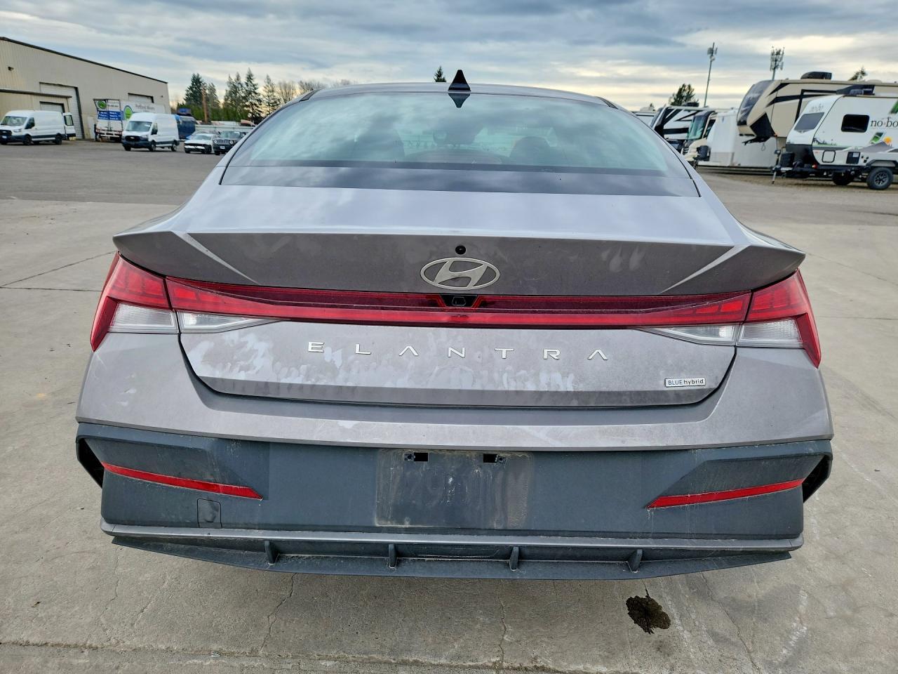 2024 Hyundai Elantra Hybrid Blue - Фото 6