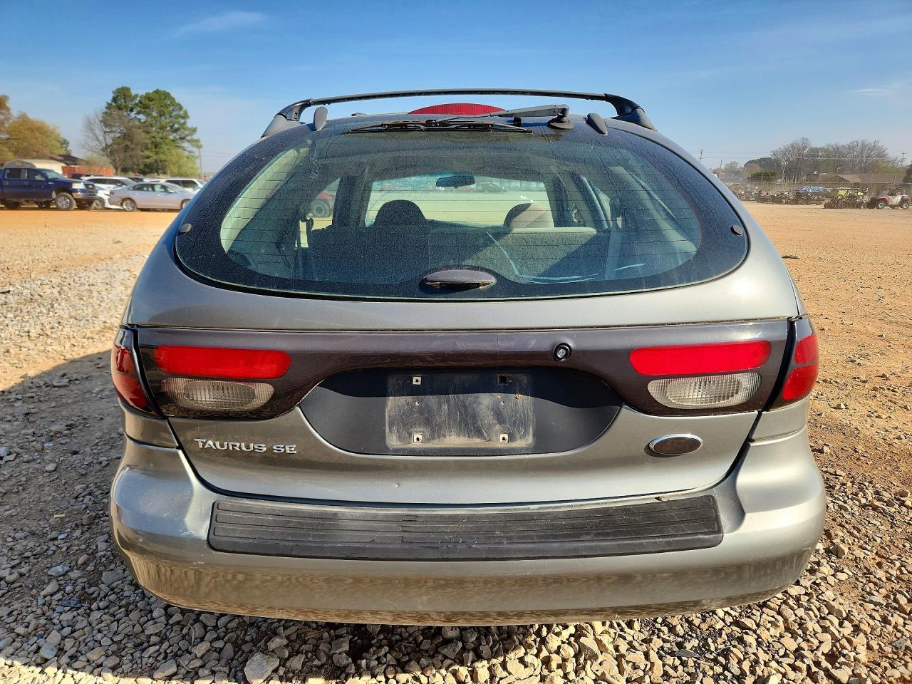 2003 Ford Taurus Se - Image 6