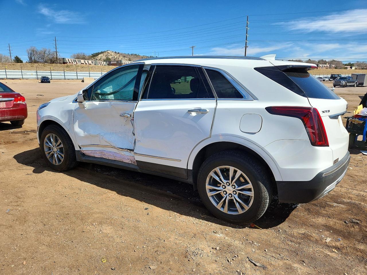 2022 Cadillac Xt5 Premium Luxury - Фото 2