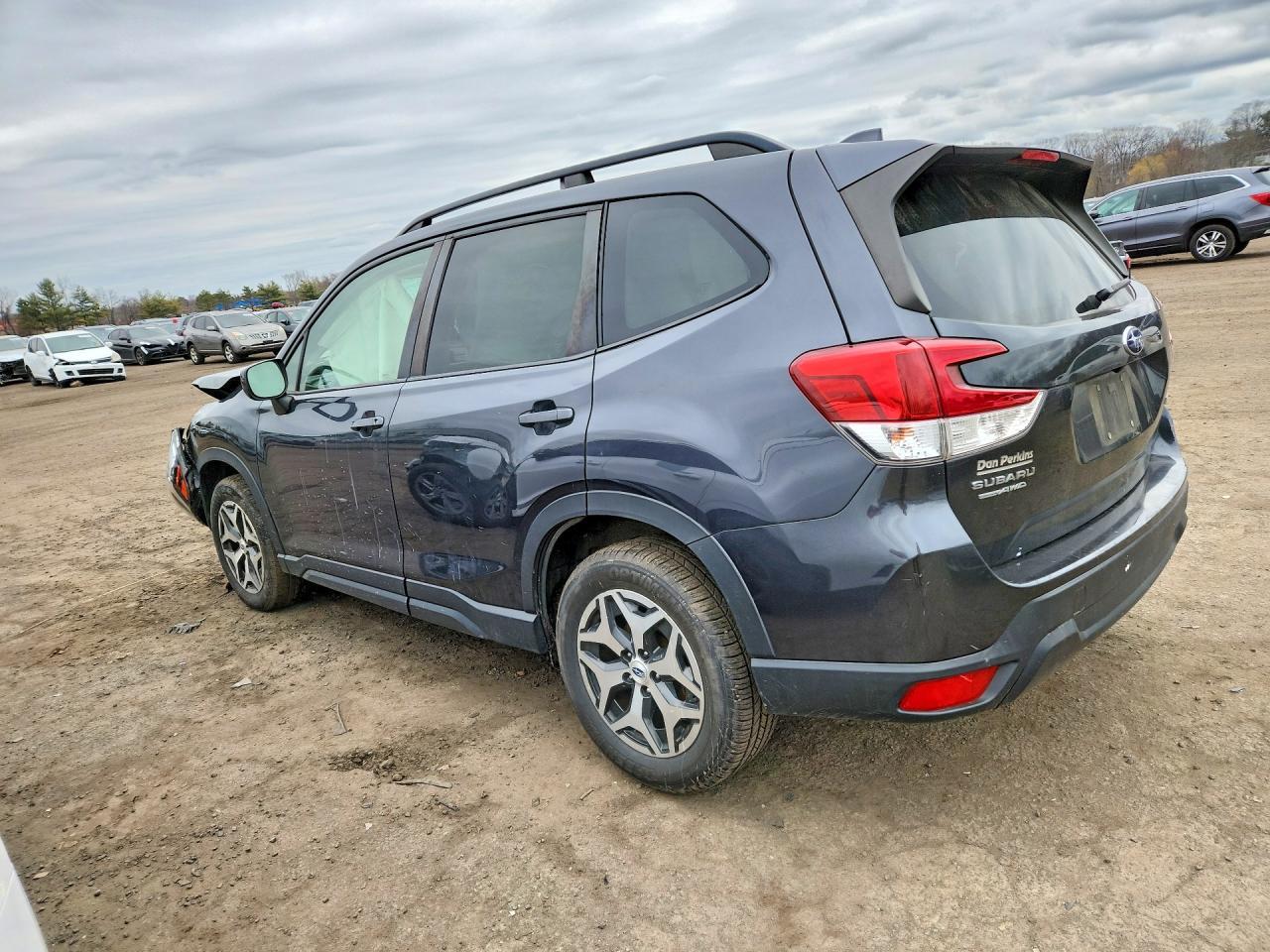 2019 Subaru Forester Premium - Фото 2