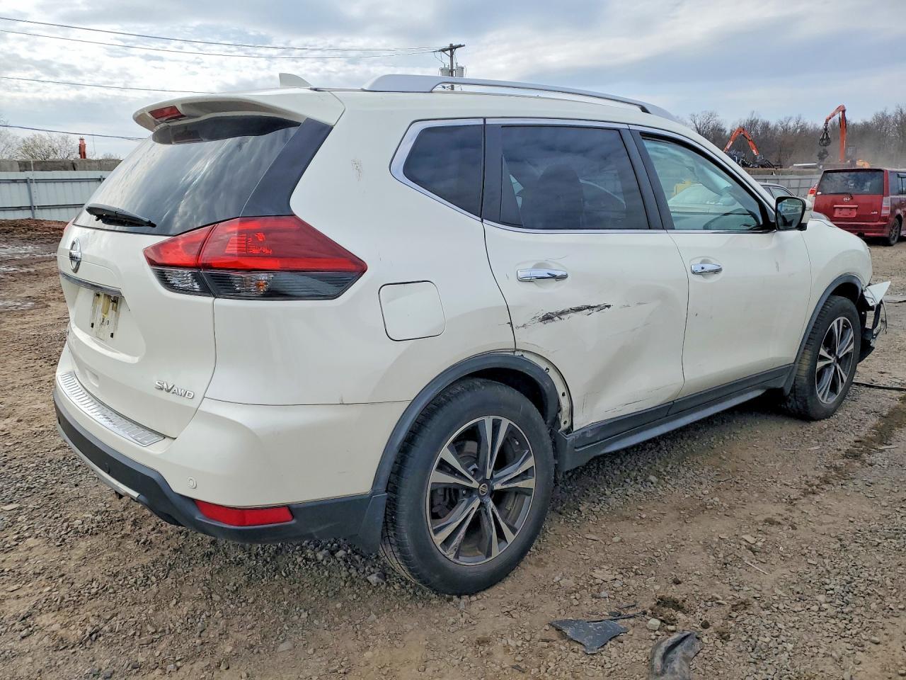 2019 Nissan Rogue Sv - Фото 3