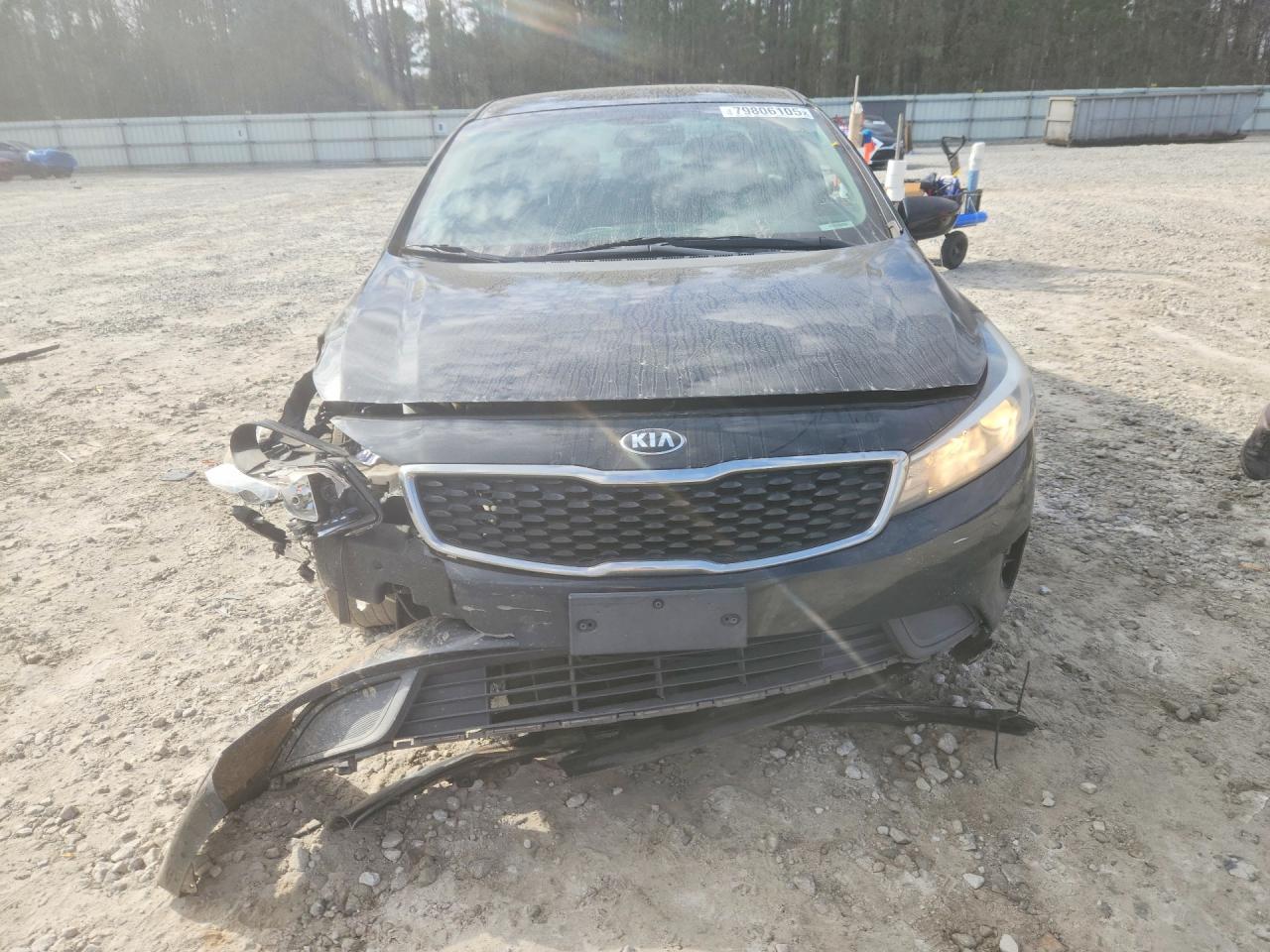 2017 Kia Forte Lx - Image 5