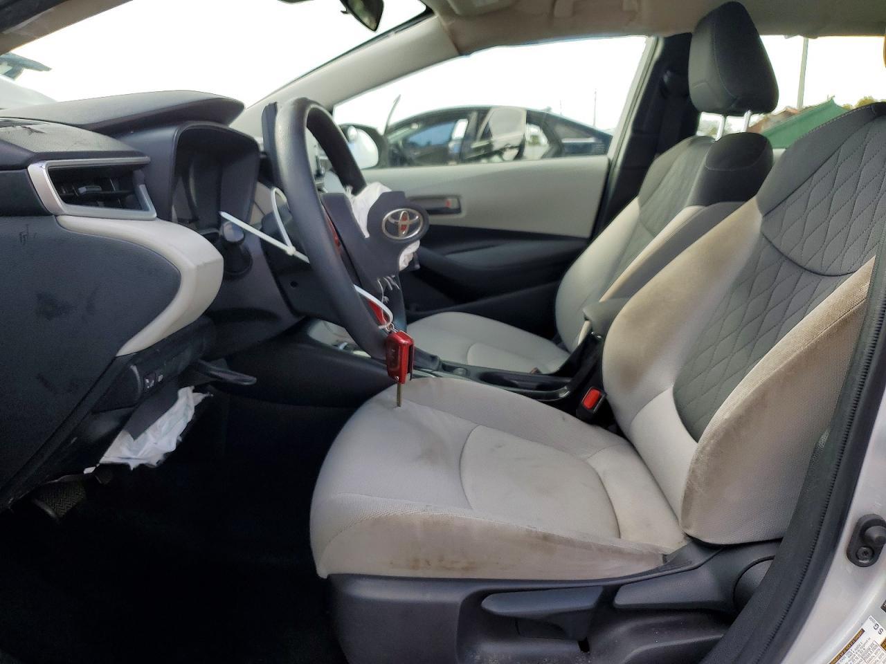 2022 Toyota Corolla Le - Фото 7