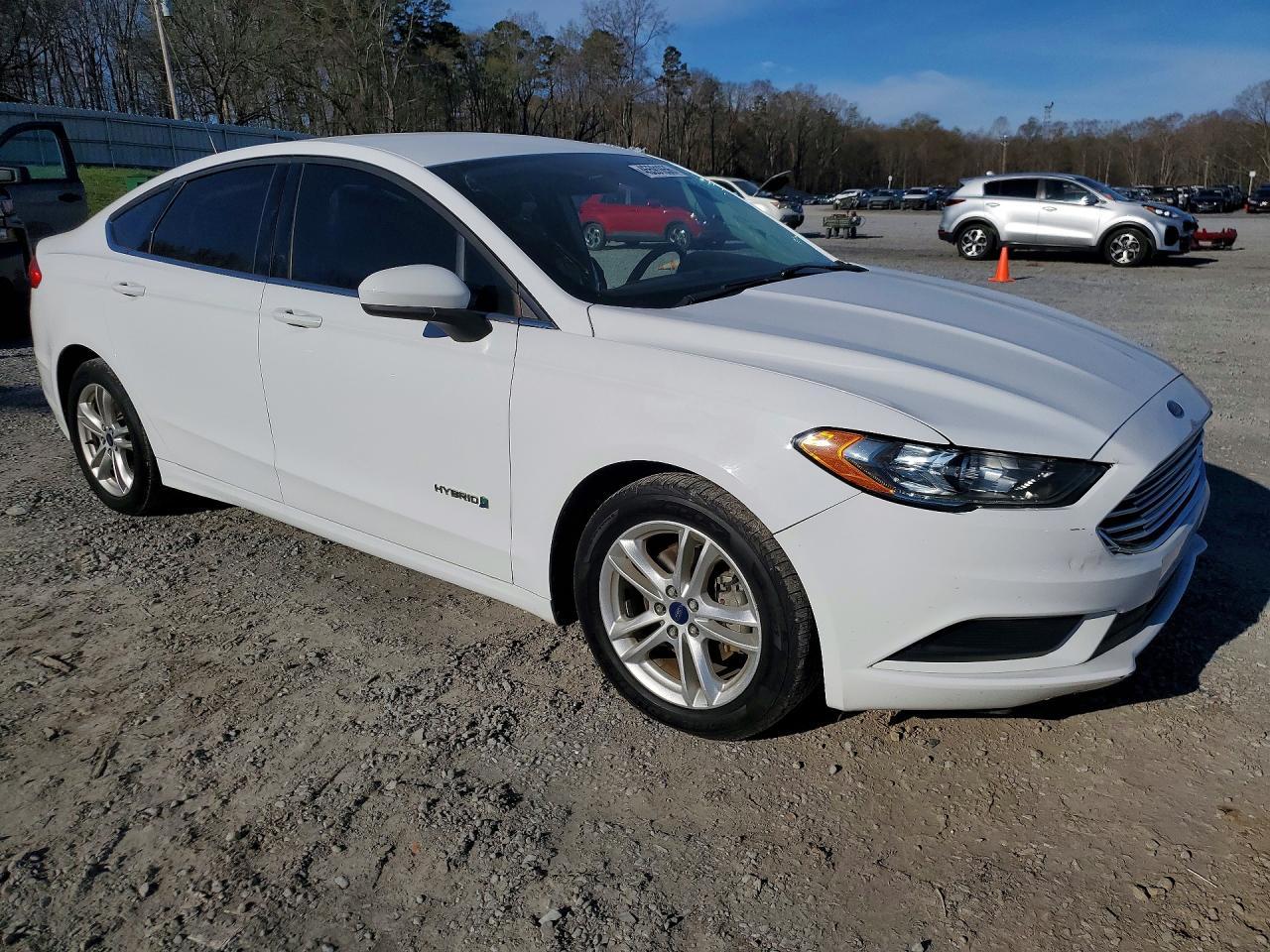 2018 Ford Fusion Se Hybrid - Image 4
