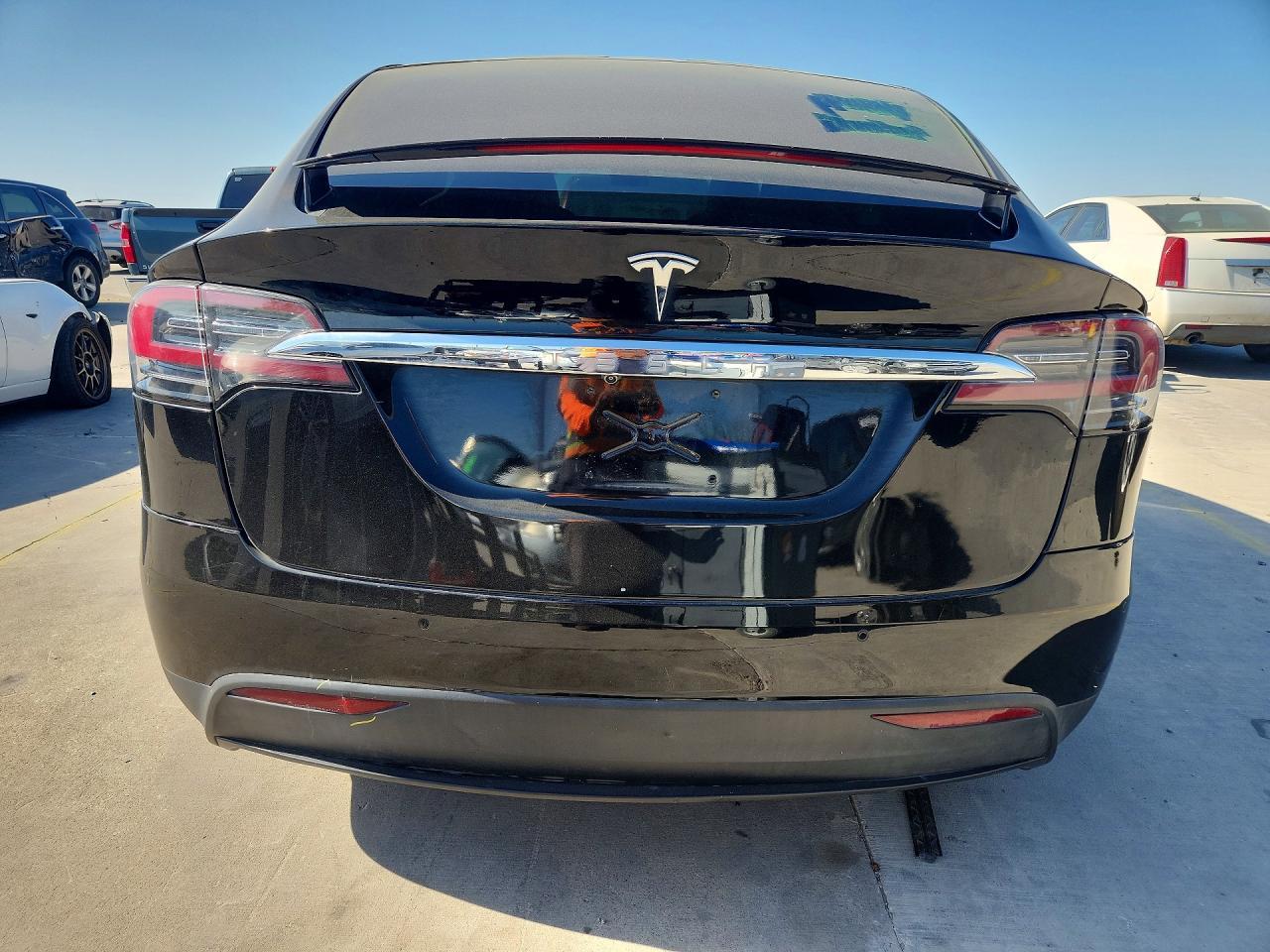 2017 Tesla Model X - Фото 6