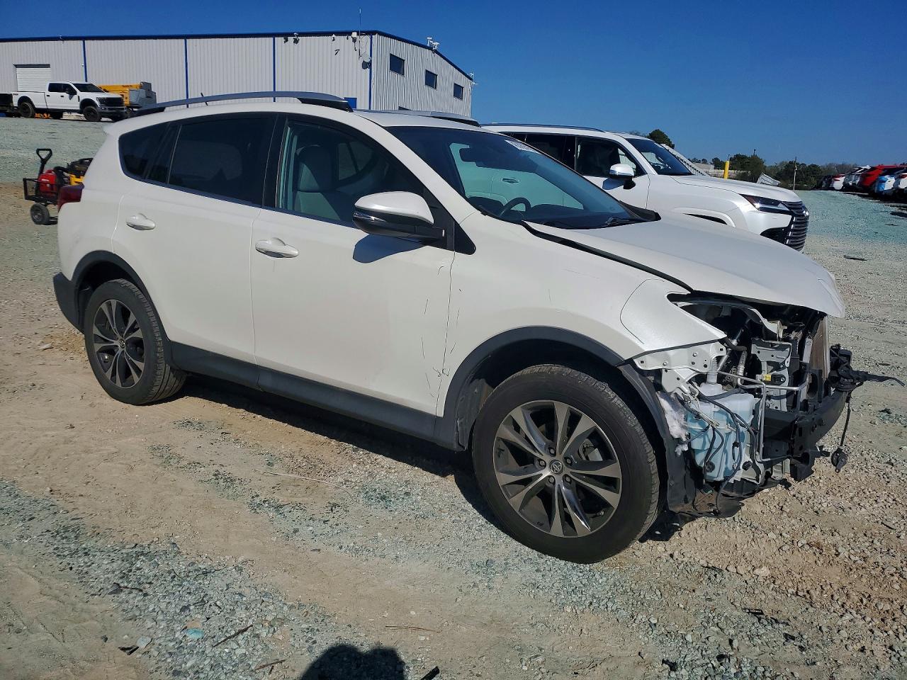 2015 Toyota Rav4 Limited - Image 4
