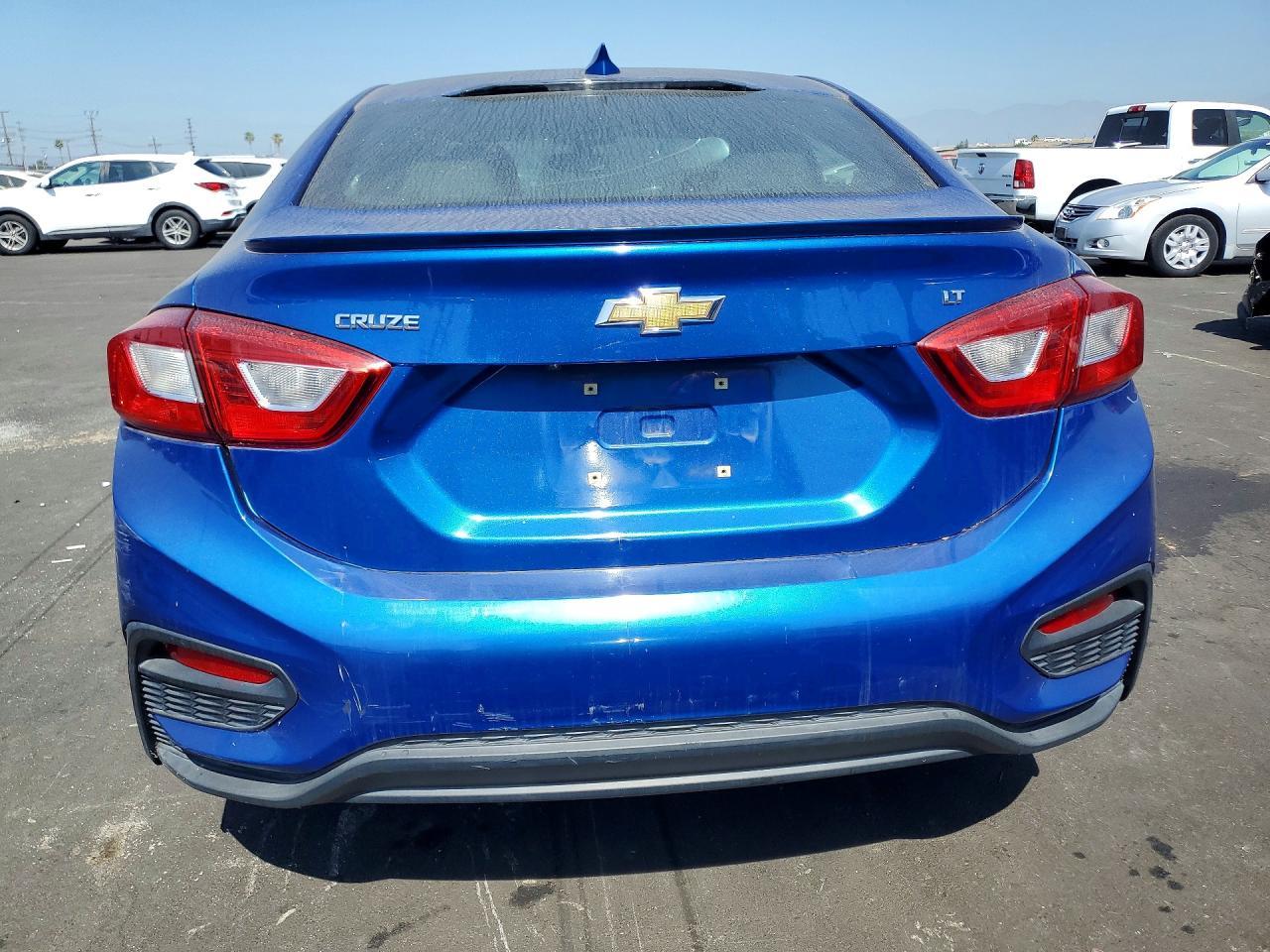 2017 Chevrolet Cruze Lt - Фото 6