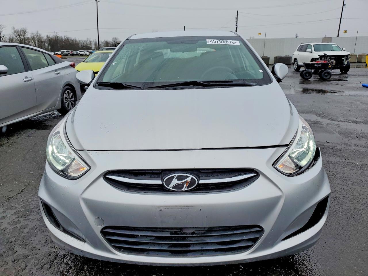2017 Hyundai Accent Se - Фото 5