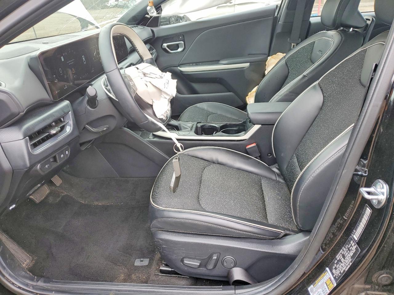 2025 Kia K4 Gt-Line - Фото 7