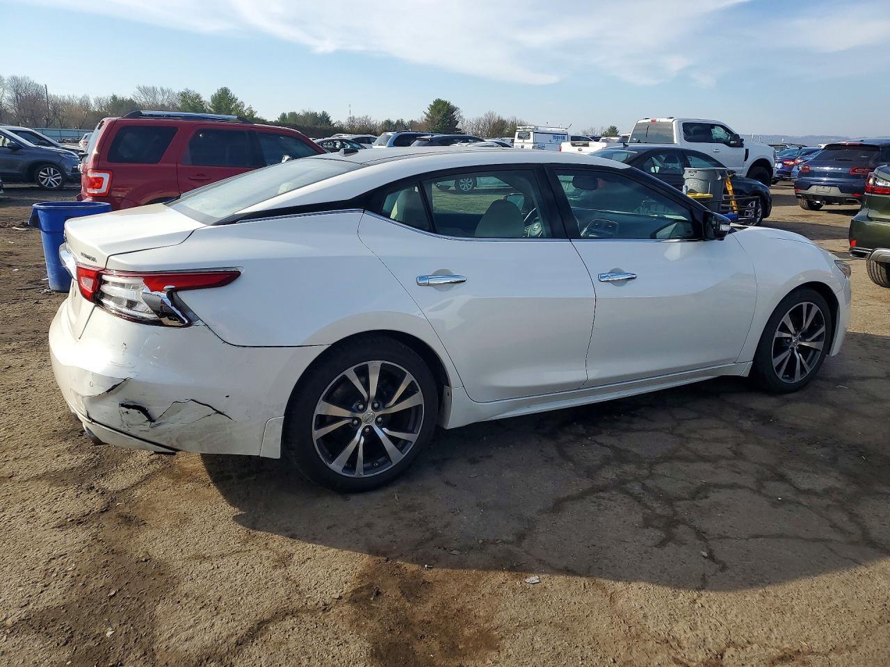 2016 Nissan Maxima Platinum - Фото 3