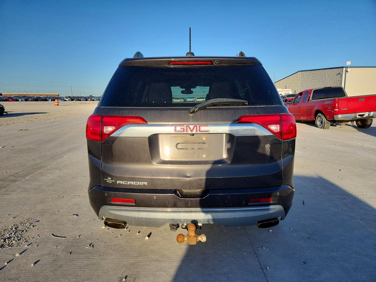 2017 GMC Acadia Denali - Фото 6