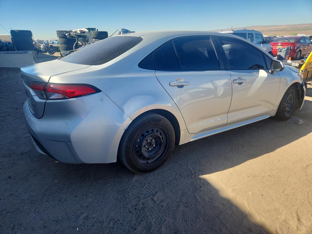 2021 Toyota Corolla Le - Фото 3