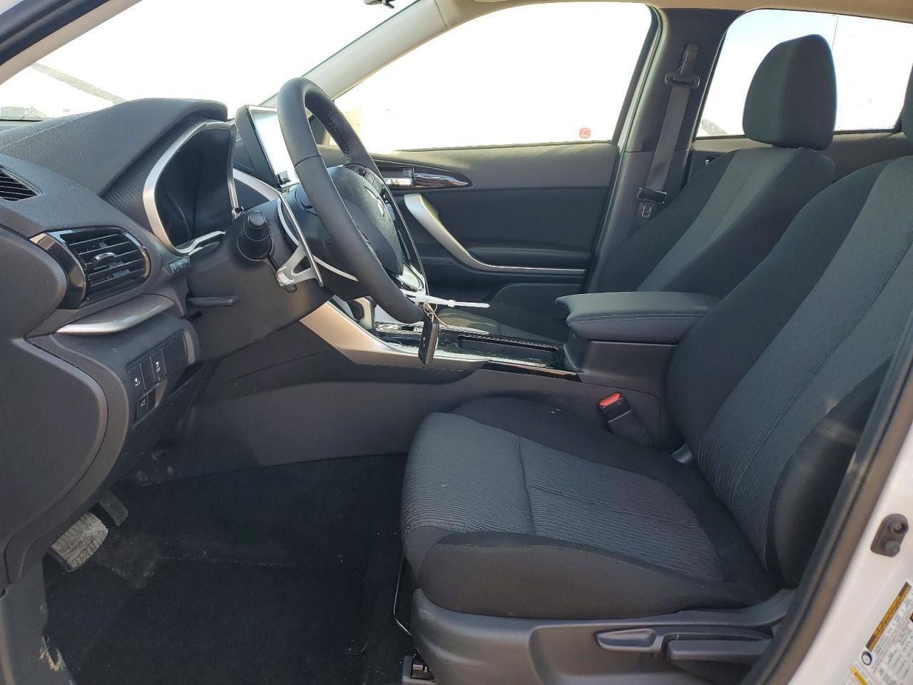 2025 Mitsubishi Eclipse Cross Le - Фото 7