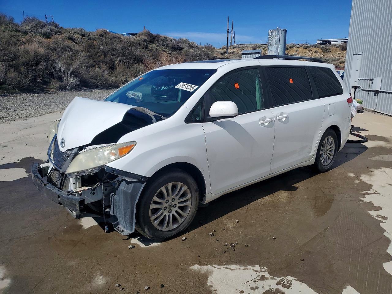2011 Toyota Sienna Xle 8-Passenger