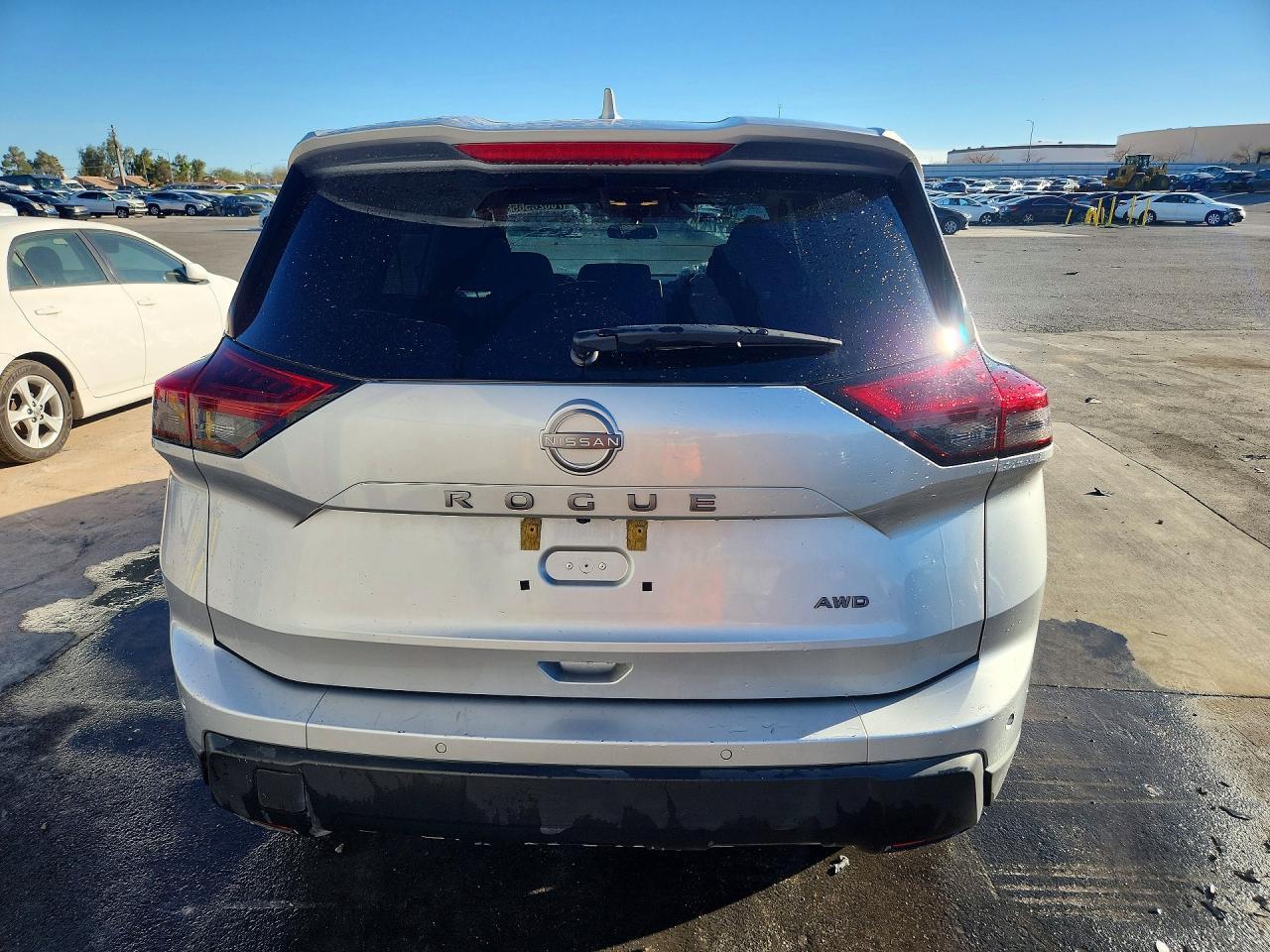 2025 Nissan Rogue Sv - Image 6
