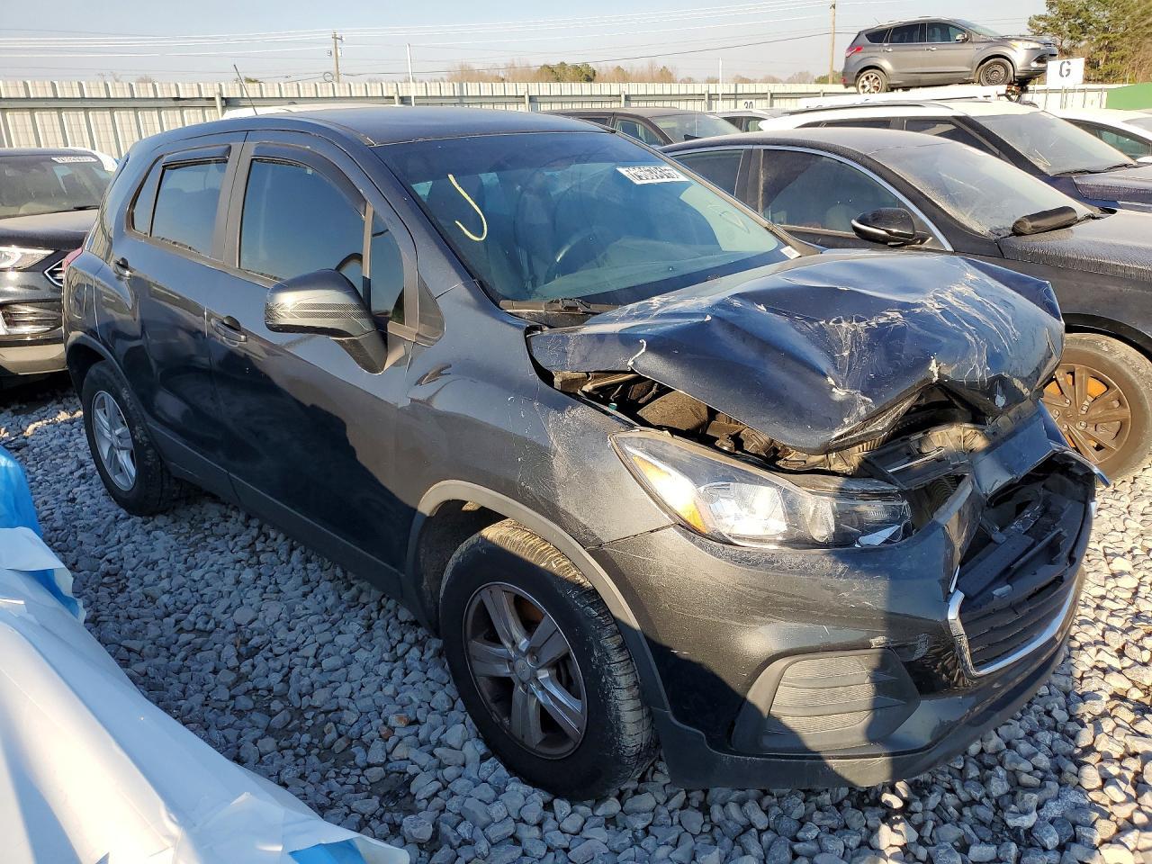 2019 Chevrolet Trax Ls - Image 4