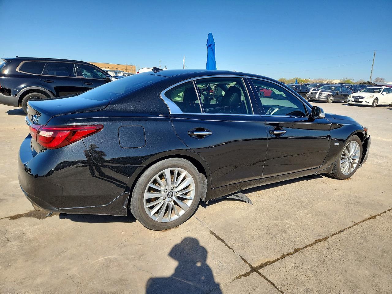 2020 Infiniti Q50 3.0T Luxe - Фото 3