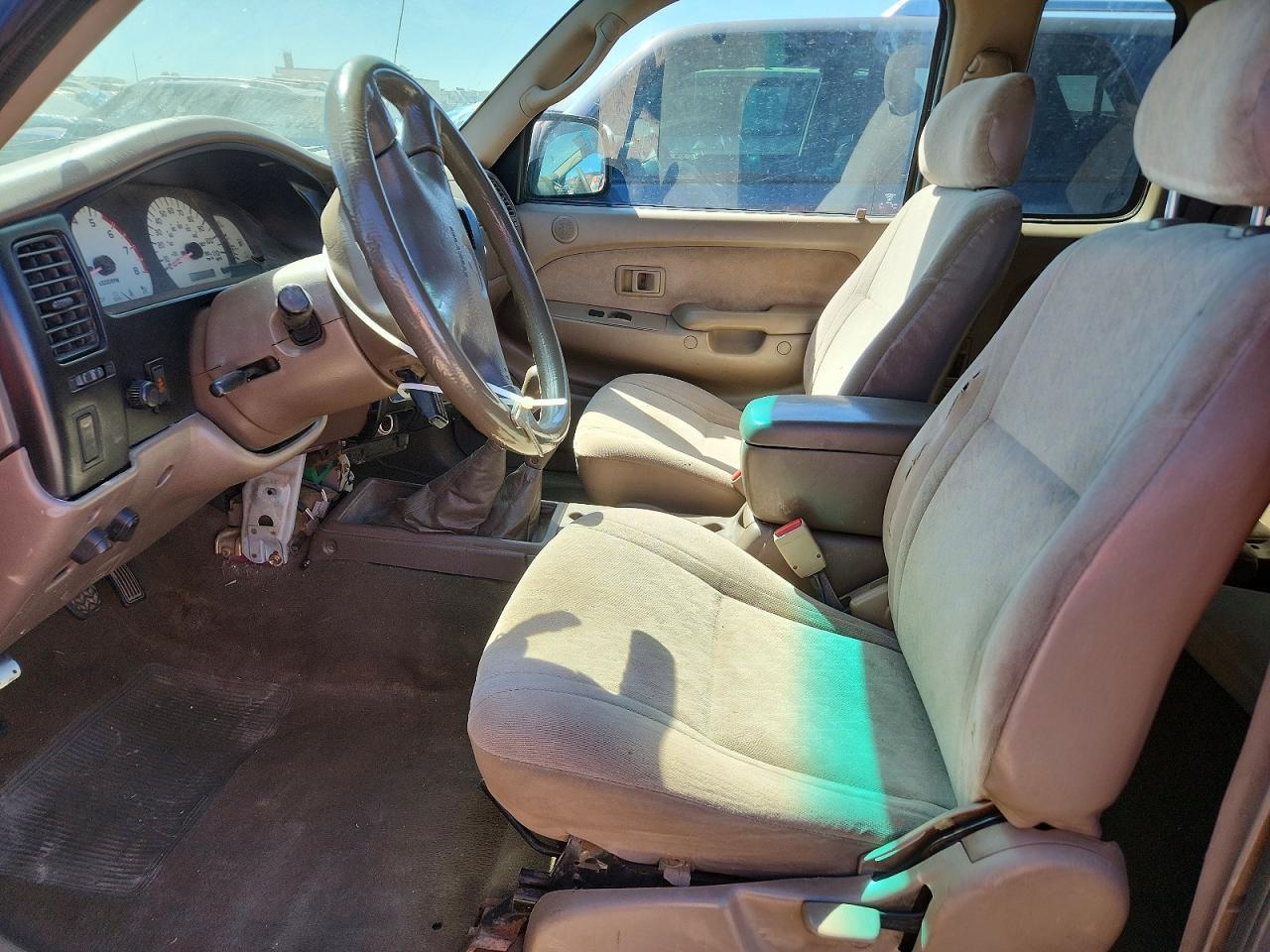 2001 Toyota Tacoma Xtracab - Image 7