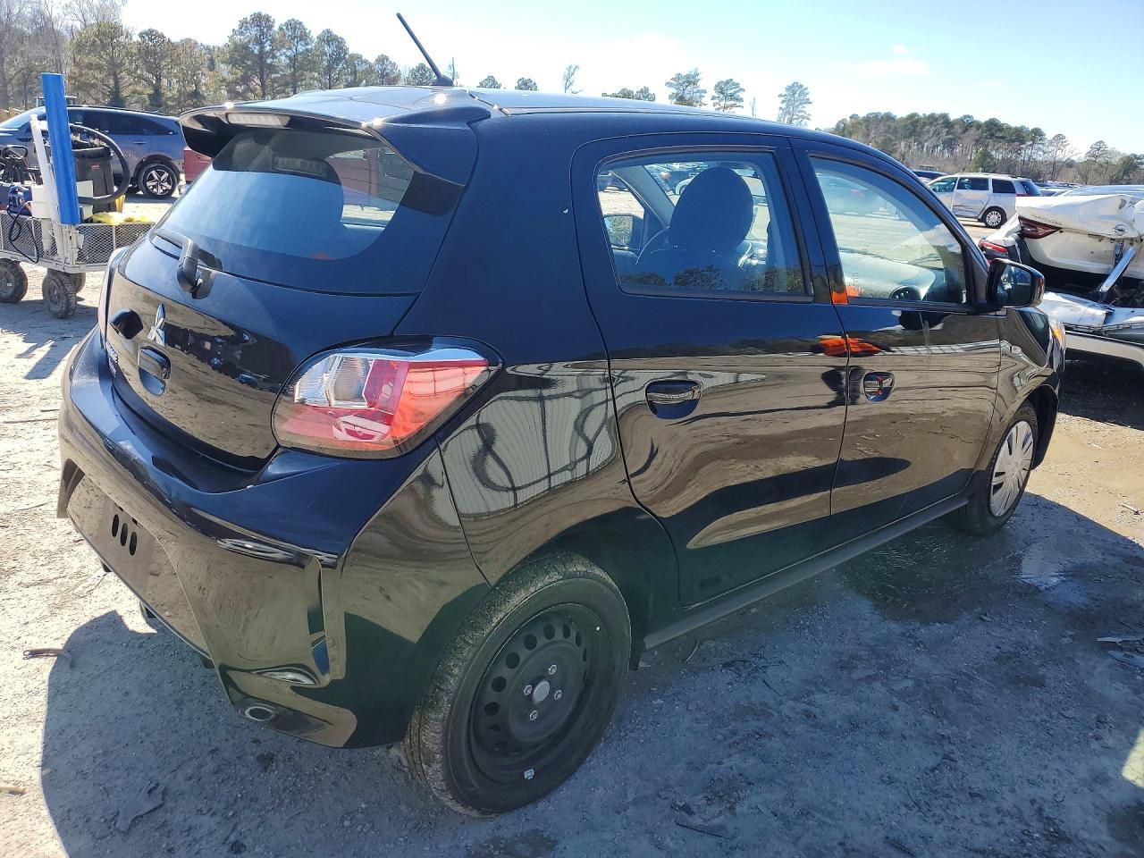 2024 Mitsubishi Mirage Es - Image 3