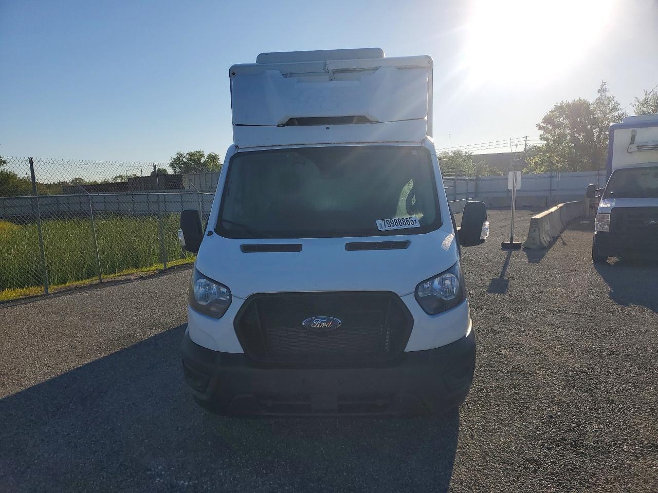 2020 Ford Transit Delivery Truck - Фото 5