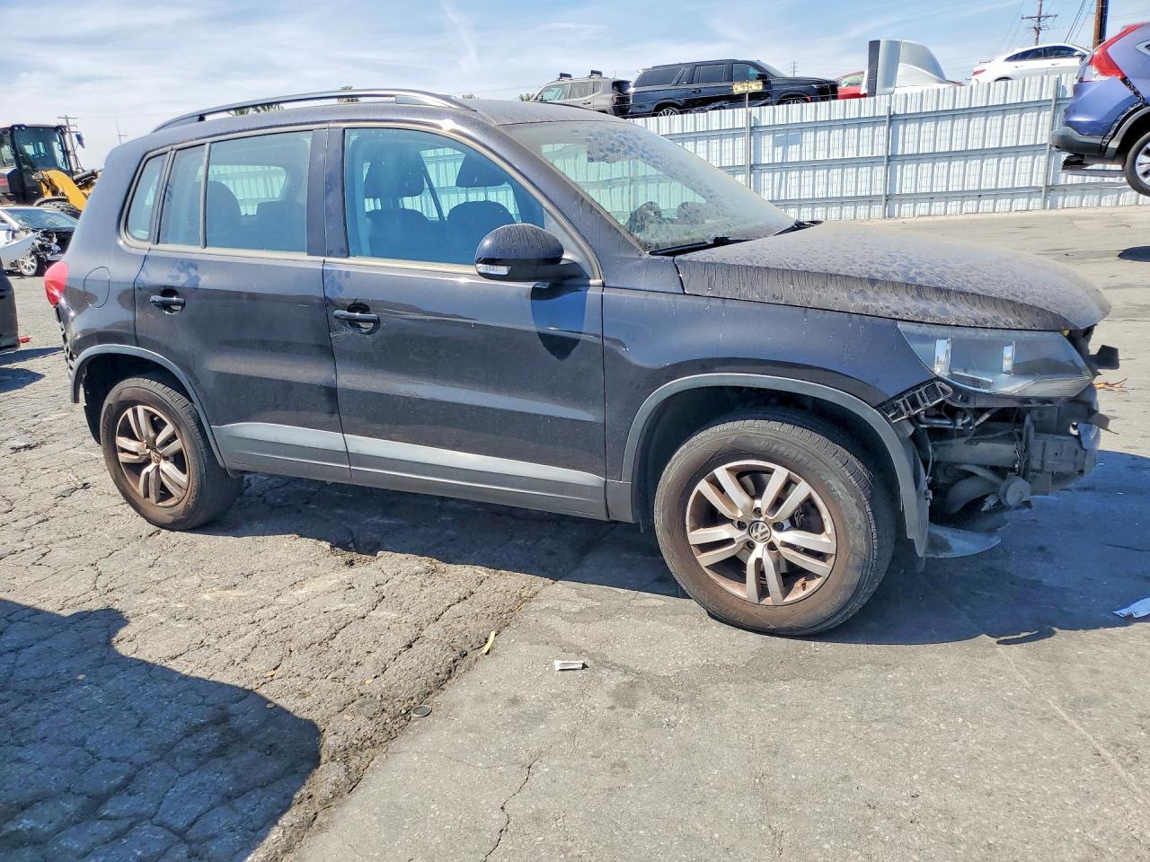 2016 Volkswagen Tiguan S/Se/Sel/R-Line - Фото 4